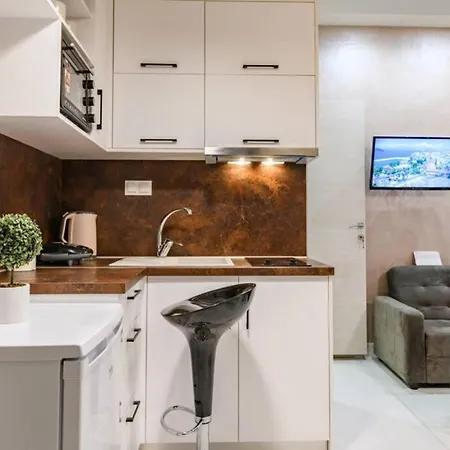 Buon Arrivo * Corfu (city)